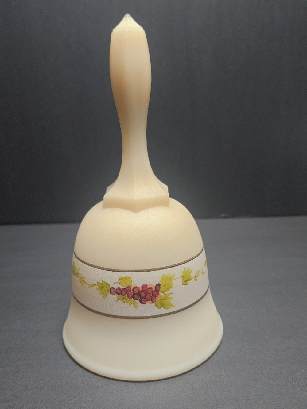 Cream Fenton Bell